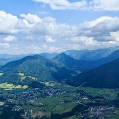 Flugwegposition um 13:47:37: Aufgenommen in der Nähe von Gemeinde Grünburg, Österreich in 1088 Meter
